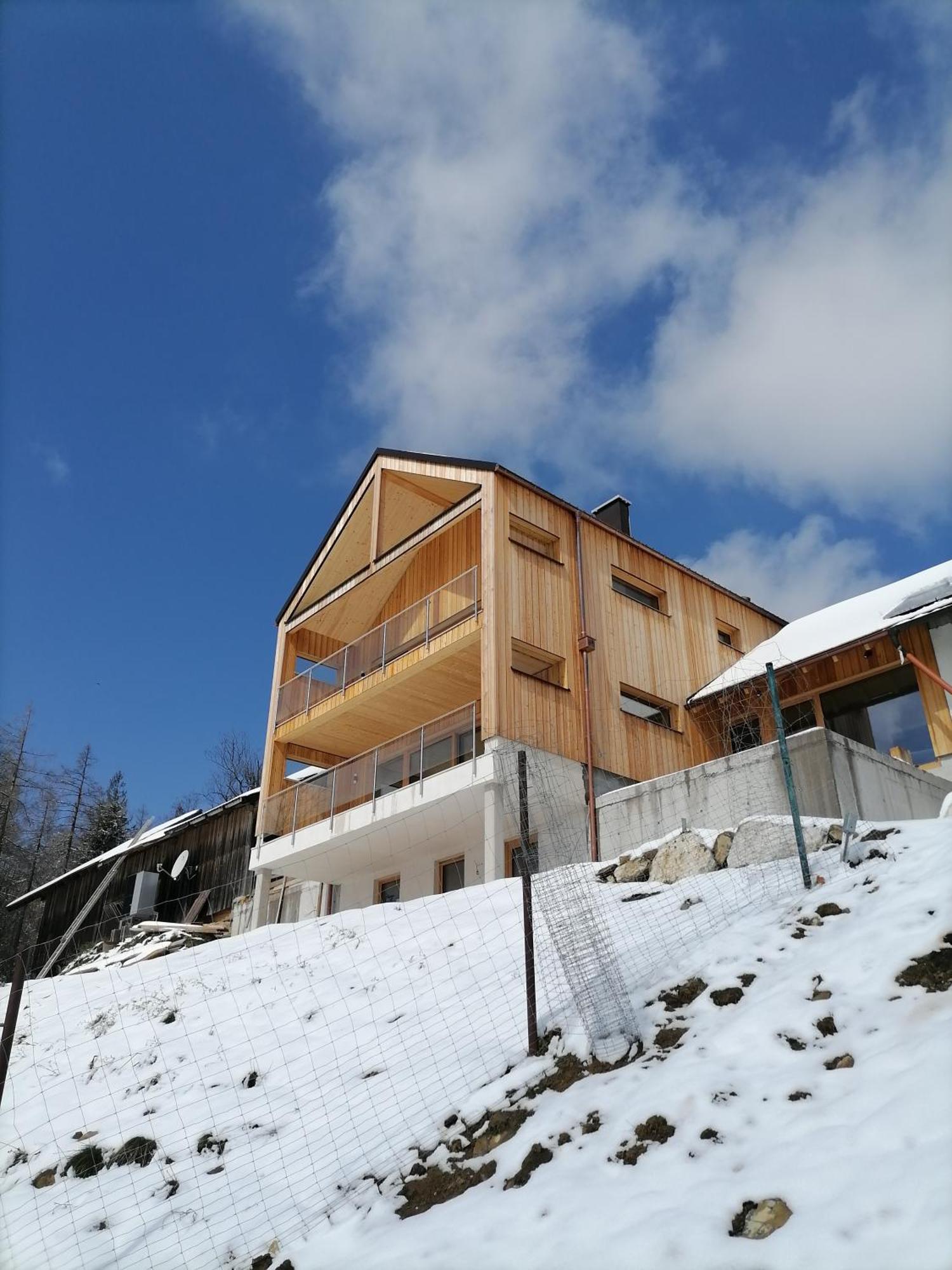 Apartmán Holzhaus "Zum Schwarz'N" Aurach am Hongar Exteriér fotografie
